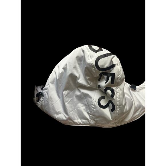 Guess Chase Logo Puffer Jacket- White size Medium-detachable hood - Picture 7 of 7
